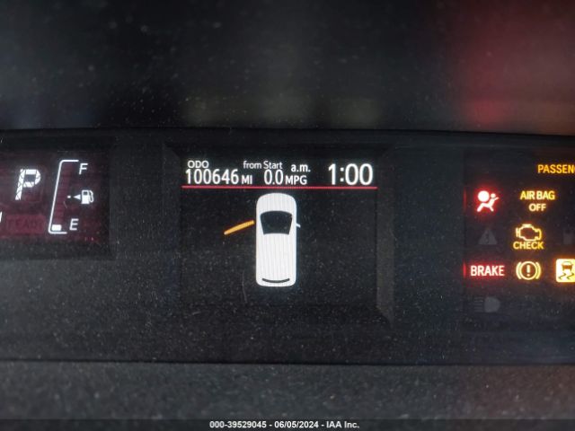 JTDKDTB30F1587373 Toyota Prius C One