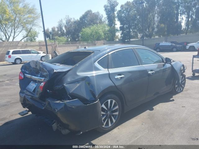 1N4AL3AP8HC158885 Nissan Altima 2.5 Sv