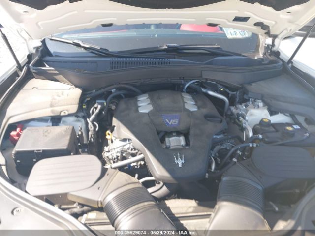 ZN661YUS5KX336544 Maserati Levante S Gransport