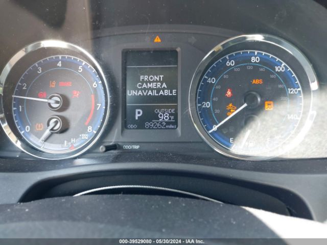 5YFBURHE1KP879485 Toyota COROLLA LE