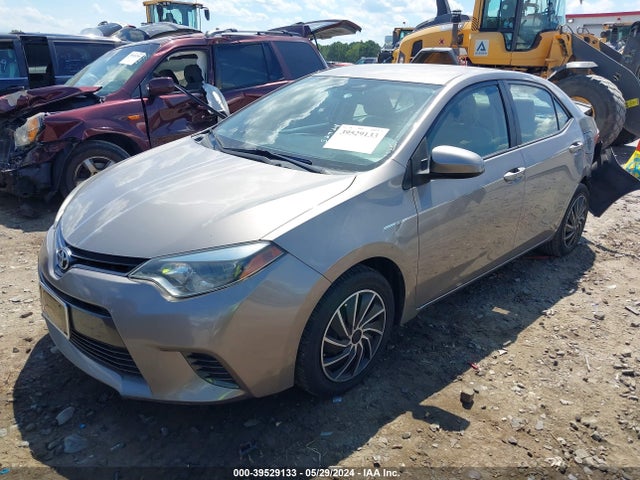 Toyota COROLLA LE 2015 2T1BURHE4FC238353 Image 2