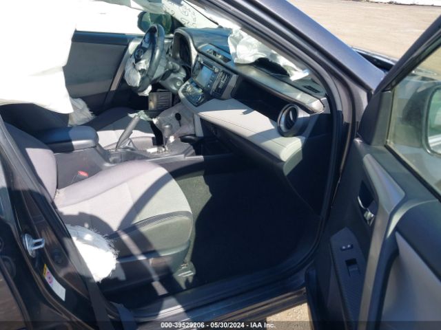 JTMRFREV5FJ031598 Toyota Rav4 Xle