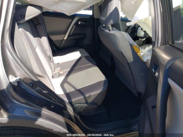 JTMRFREV5FJ031598 Toyota Rav4 Xle