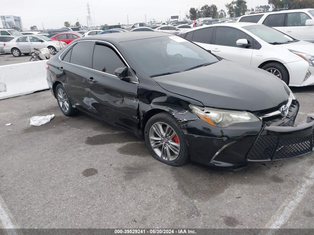 Toyota CAMRY SE 2015 4T1BF1FK2FU083580 main image