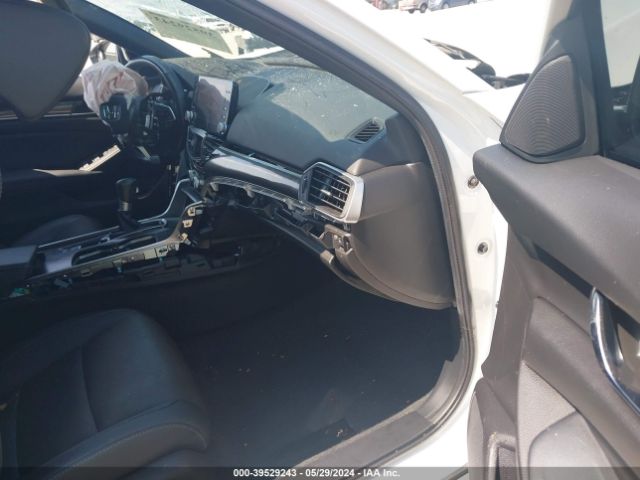 1HGCV1F31LA143884 Honda Accord Sport