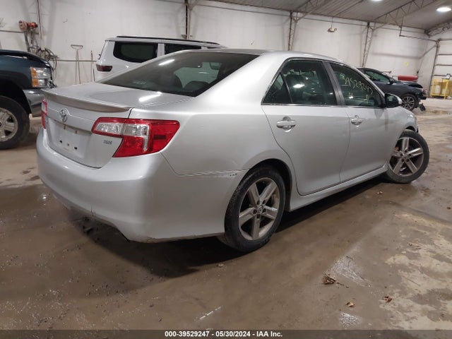 Toyota CAMRY SE 2014 4T1BF1FK8EU788964 Image 4