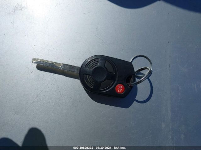 1FMCU0GD8HUD85186 Ford ESCAPE SE