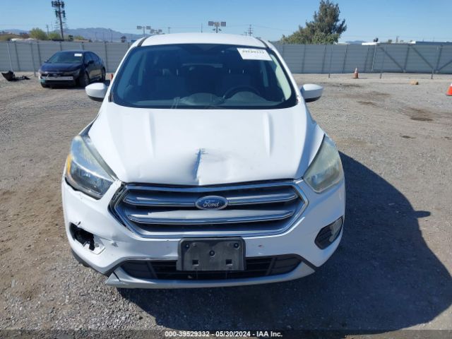 1FMCU0GD8HUD85186 Ford ESCAPE SE