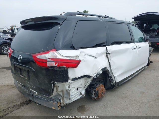 Toyota Sienna Xle 8 Passenger 2015 5TDYK3DC4FS683944 Image 4