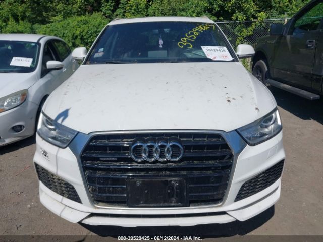 WA1ECCFS4JR029869 Audi Q3 2.0t Premium