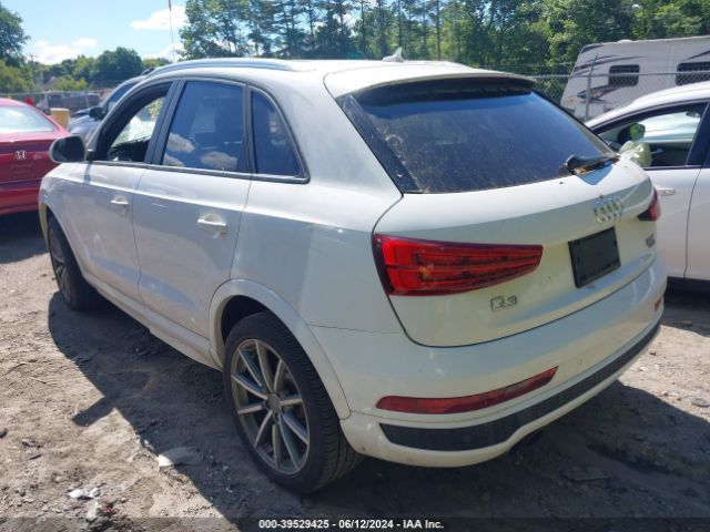 WA1ECCFS4JR029869 Audi Q3 2.0t Premium