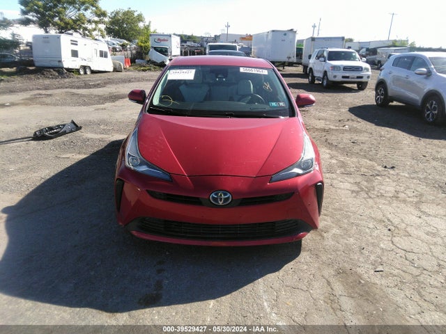 JTDKARFU7K3077258 Toyota Prius Limited