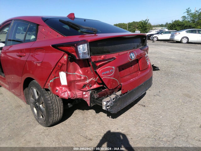 JTDKARFU7K3077258 Toyota Prius Limited