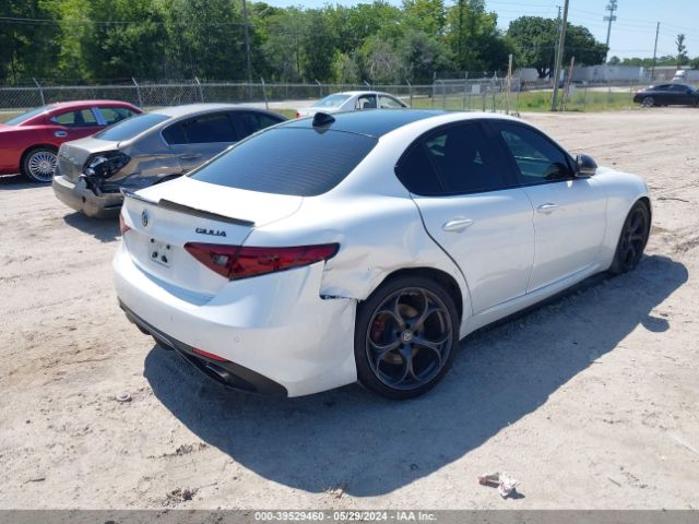 ZARFAECN8H7542080 Alfa Romeo Giulia Ti Rwd