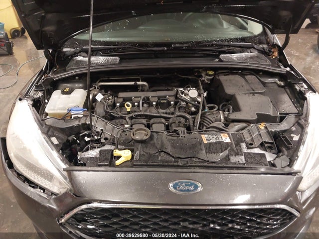 Ford FOCUS SE 2016 1FADP3F2XGL365498 Image 10