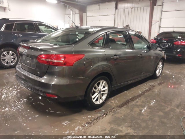 Ford FOCUS SE 2016 1FADP3F2XGL365498 Image 4