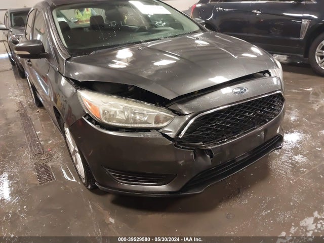 Ford FOCUS SE 2016 1FADP3F2XGL365498 Image 6