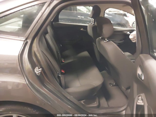 Ford FOCUS SE 2016 1FADP3F2XGL365498 Image 8