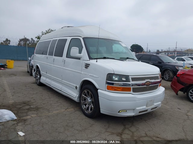 Chevrolet Express 2500 Upfitter 2014 1GBWGLCG5E1207103 Image 1
