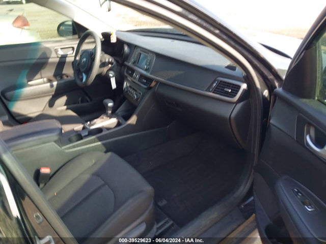 KIA Optima Lx 2017 5XXGT4L37HG122271 Image 5