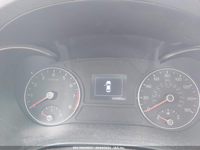 KIA Optima Lx 2017 5XXGT4L37HG122271 Image 7