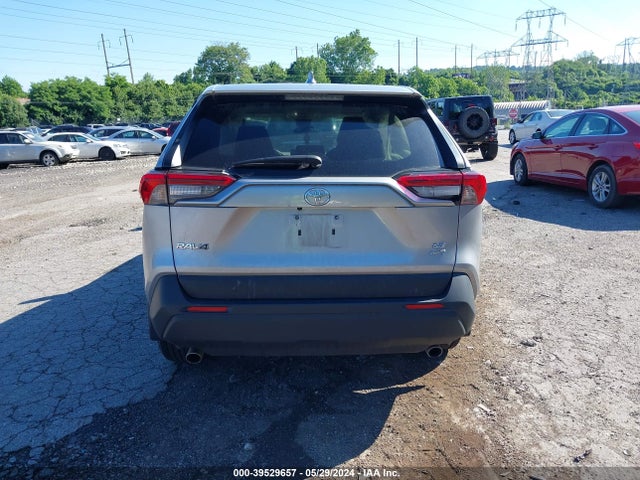 Toyota RAV4 LE 2022 2T3F1RFV3NC264980 Image 17