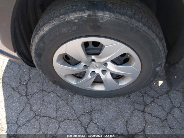 Toyota RAV4 LE 2022 2T3F1RFV3NC264980 Image 12