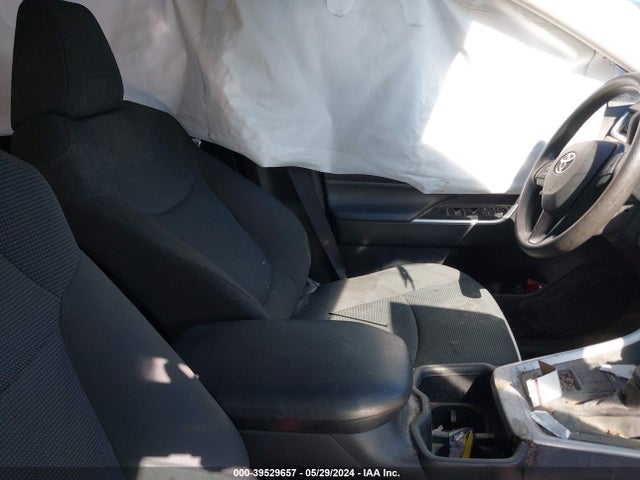 Toyota RAV4 LE 2022 2T3F1RFV3NC264980 Image 5