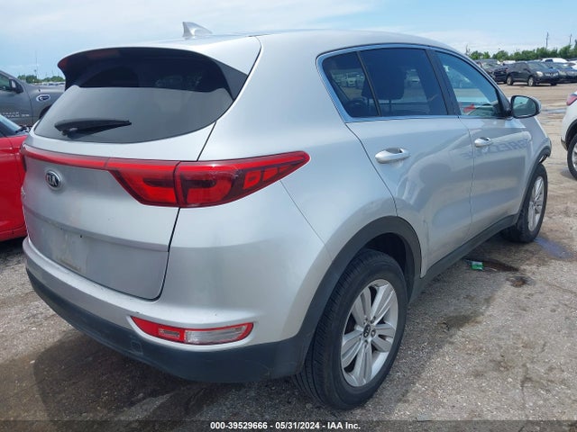 KIA Sportage Lx 2018 KNDPMCAC2J7366645 Image 4