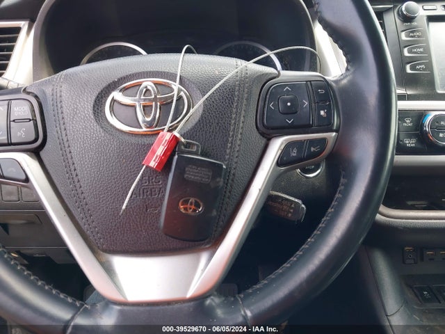Toyota Highlander Xle 2019 5TDKZRFH2KS558559 Image 11