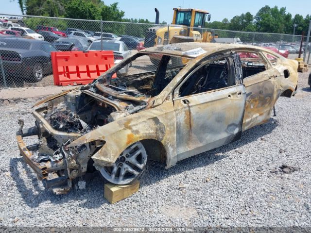 3FA6P0HD8GR222413 Ford FUSION SE
