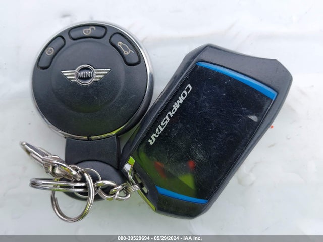 2012 MINI COOPER WMWSU3C54CT253957 Photo 10