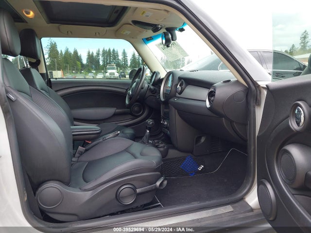 2012 MINI COOPER WMWSU3C54CT253957 Photo 4