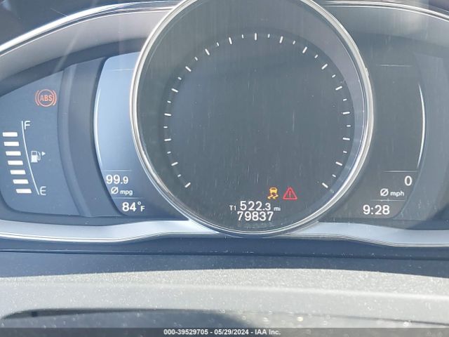 YV4612HKXF1000516 Volvo V60 Cross Country T5