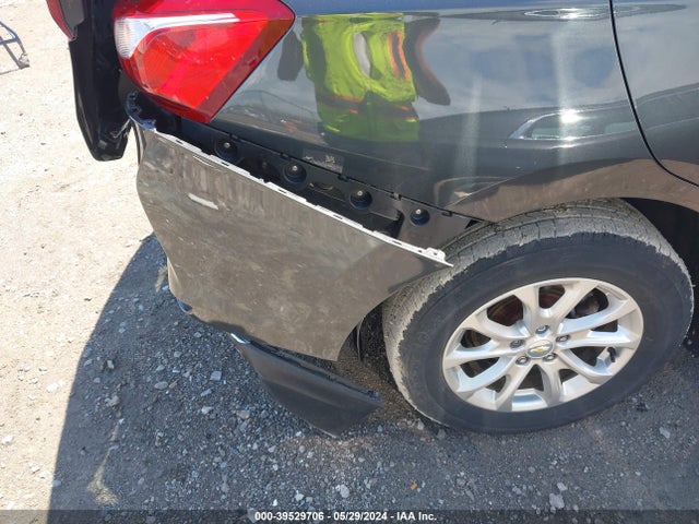 Chevrolet EQUINOX LT 2018 2GNAXSEV3J6197181 Image 18