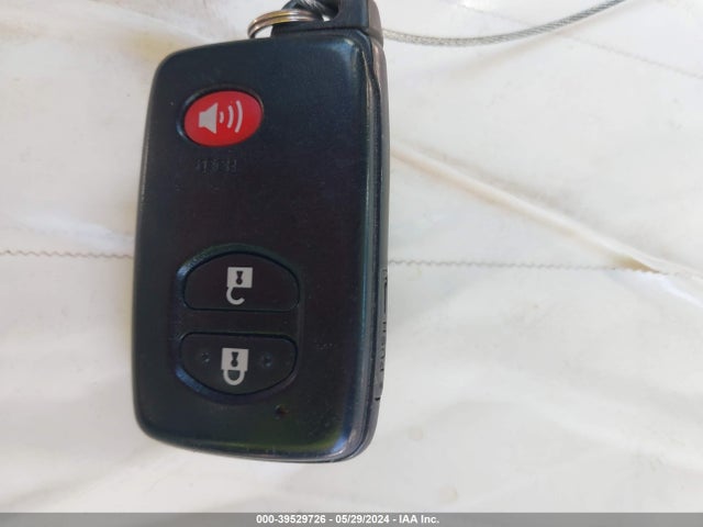 Toyota Prius V Five 2014 JTDZN3EU7EJ015277 Image 11