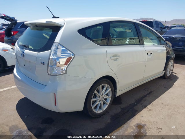 Toyota Prius V Five 2014 JTDZN3EU7EJ015277 Image 4