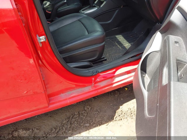Chevrolet Sonic Ltz Auto 2015 1G1JE5SB2F4102671 Image 12