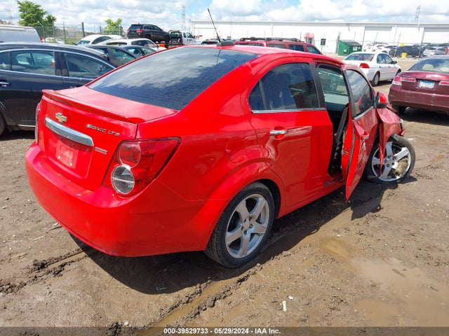 Chevrolet Sonic Ltz Auto 2015 1G1JE5SB2F4102671 Image 4