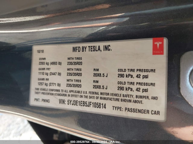 5YJ3E1EB5JF105814 Tesla Model 3 Long Range/performance