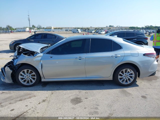Toyota CAMRY LE 2022 4T1R11AK2NU044832 Image 14