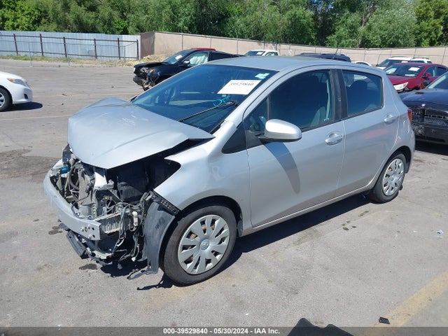 VNKKTUD31FA043560 Toyota YARIS L