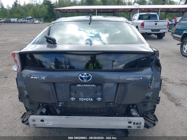 Toyota Prius Two 2017 JTDKBRFU1H3042916 Image 17