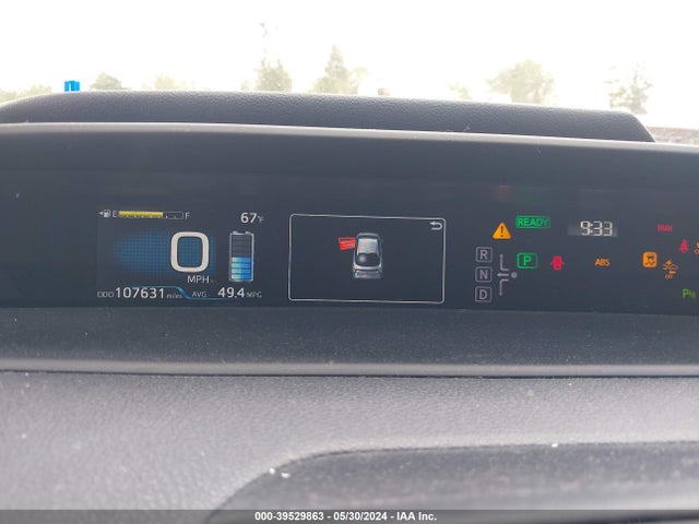 Toyota Prius Two 2017 JTDKBRFU1H3042916 Image 7