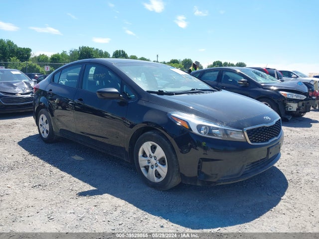 KIA FORTE LX 2017 3KPFK4A72HE025394 Image 1