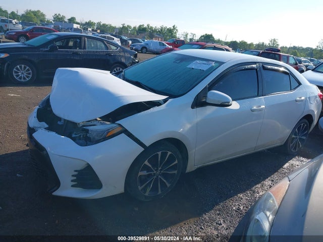 Toyota COROLLA SE 2018 2T1BURHE0JC993623 Image 2