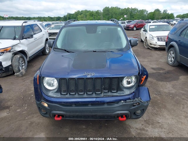 ZACCJBCBXHPE43362 Jeep Renegade Trailhawk 4x4