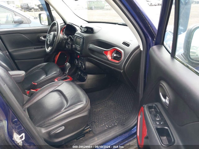 ZACCJBCBXHPE43362 Jeep Renegade Trailhawk 4x4