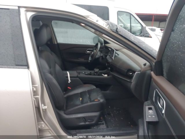 JN8AT3CA1MW020024 Nissan Rogue Sl Fwd