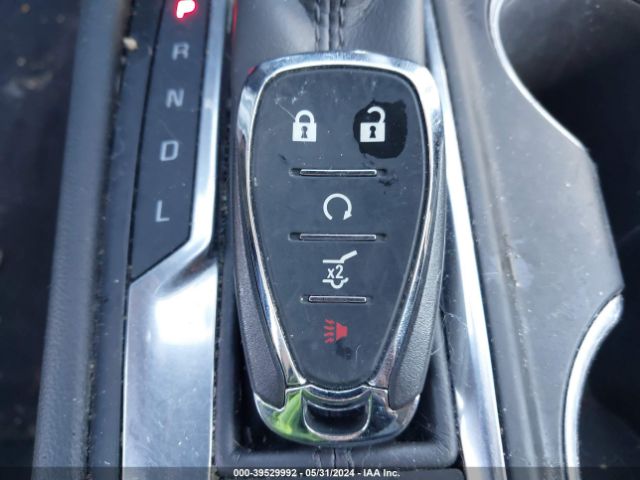 2019 CHEVROLET EQUINOX 3GNAXUEV5KS631602 Photo 10